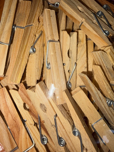 Strong wooden laundry pegs - strong,